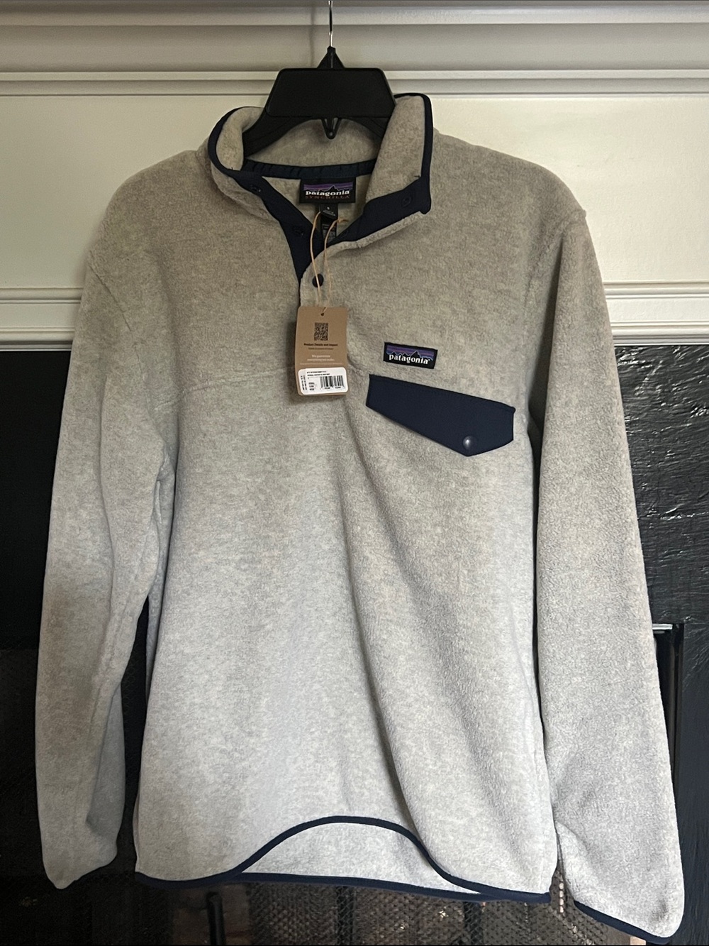 Patagonia Light weight Synchilla Fleece Pullover Size S